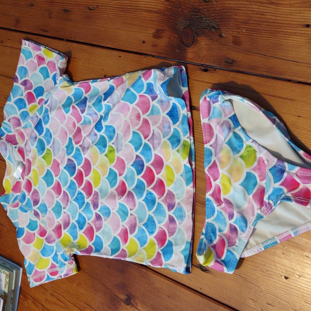 - Sunshine swing 2 pc sz 5 shirt kini